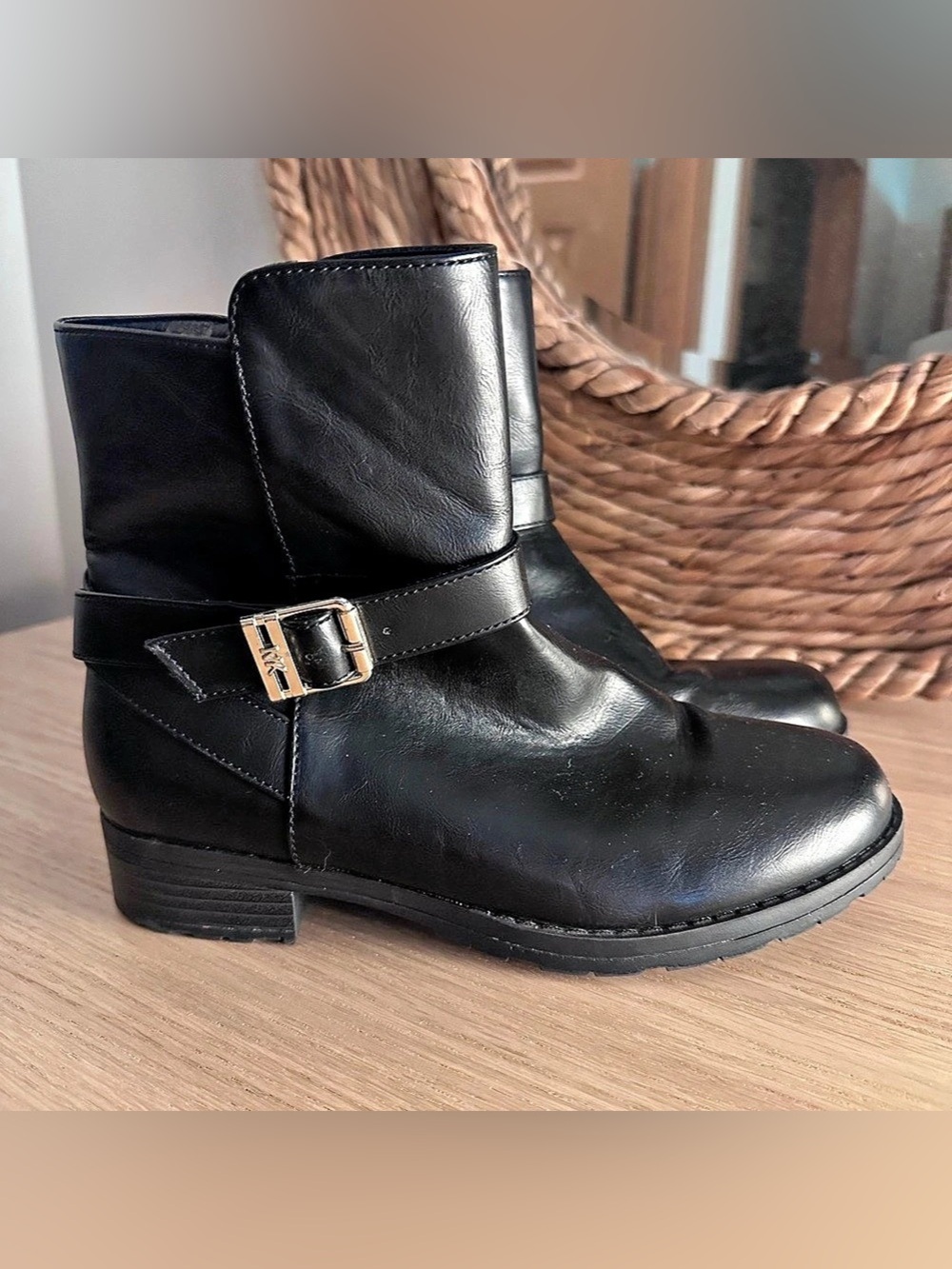 Like New! Michael Kors | Fulton Harness Bootie Black Ankle Boots US 5